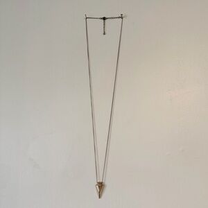 Gold Pendant Necklace